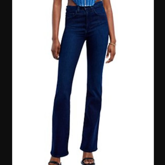 Watch LA Denim - 4/$19 NWT Watch LA dark jeans built-in belt size XL